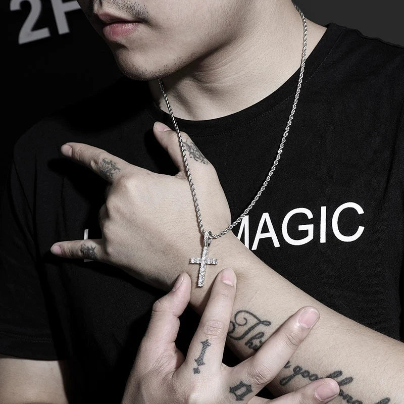 Wholesale Fine 925 Sterling Silver CZ Zircon Pendant Necklace Gold-Plated Cross for Men Fashion Accessory for Weddings